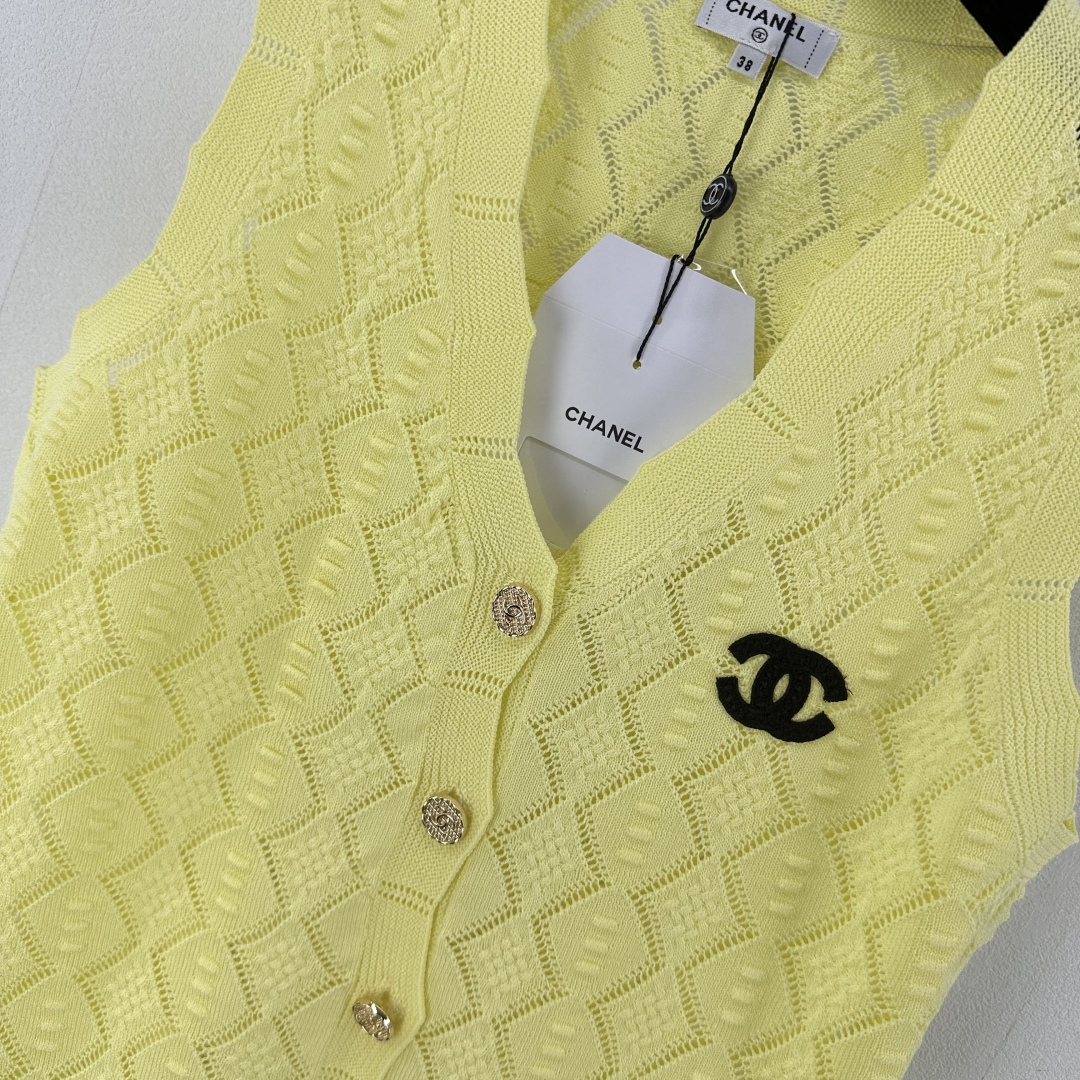Chanel Women's Yellow Knit Vest Top with CC Logo, Size S-L 5 cmp i1750779296906 6437 0 5