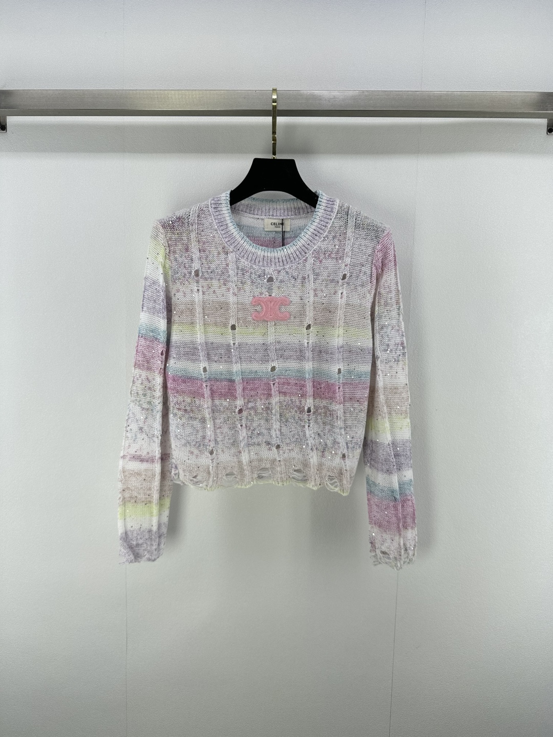 NO:440566,Celin* New Details 25 Summer Latest Dopamine Macaron Striped Knit Long Sleeves!  The macaron color combination reduces the temperament of a girl, youthful and lively, showing a sweet atmosphere, the design concept of small holes and small details in high street fashion, and the upper body is definitely sexy in a hot girl!  1 color 3 code SML, celine, alexander wang19860909Celin* 上新细节 25 夏季最新多巴胺马卡龙色系条纹针织长袖！马卡龙配色减龄少女气质,青春灵动,展现甜美气息,破洞小细节设计理念高街时髦气质,上身妥妥辣妹性感风！ 1色3码SML,,celine,alexander wang,Women's clothing