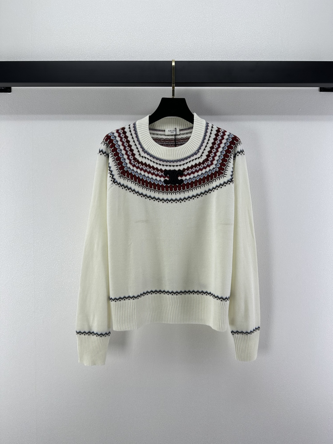 NO:499384,Celin* new details, new autumn knitted round neck pullover long sleeves, raglan sleeve design, classic brand logo pattern contrasting color logo decoration, simple, fashionable, exquisite and versatile 2 colors, 3 codes SML, celine, alexander wang19860909Celin*上新细节 秋季新款针织圆领套头长袖 插肩袖设计 经典品牌logo图案撞色徽标装饰 简约时髦精致百搭 2色3码SML,,celine,alexander wang,Women's clothing