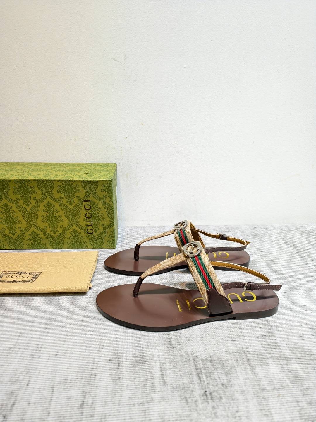  Web Interlocking G Thong Back Strap Flat Sandals