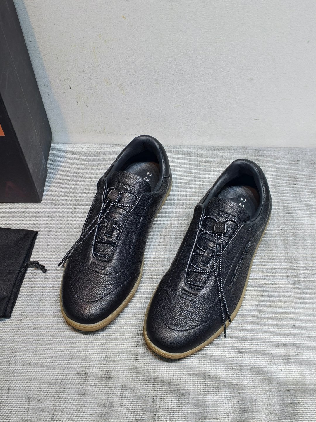 Designer Sneakers