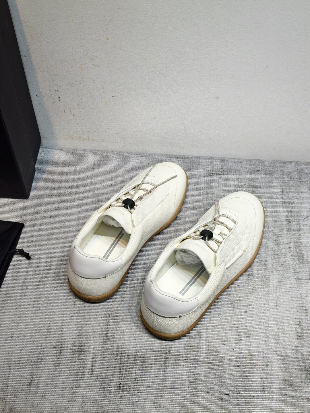 Designer Sneakers