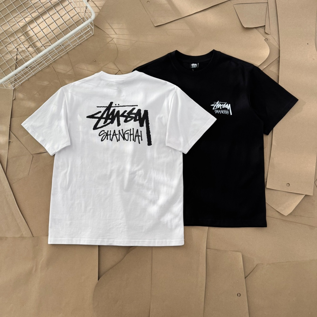 P53 Modelo HN672 Camiseta de manga corta Stussy edición limitada ciudad de Shanghái con letras | 058 - Corte estándar -…