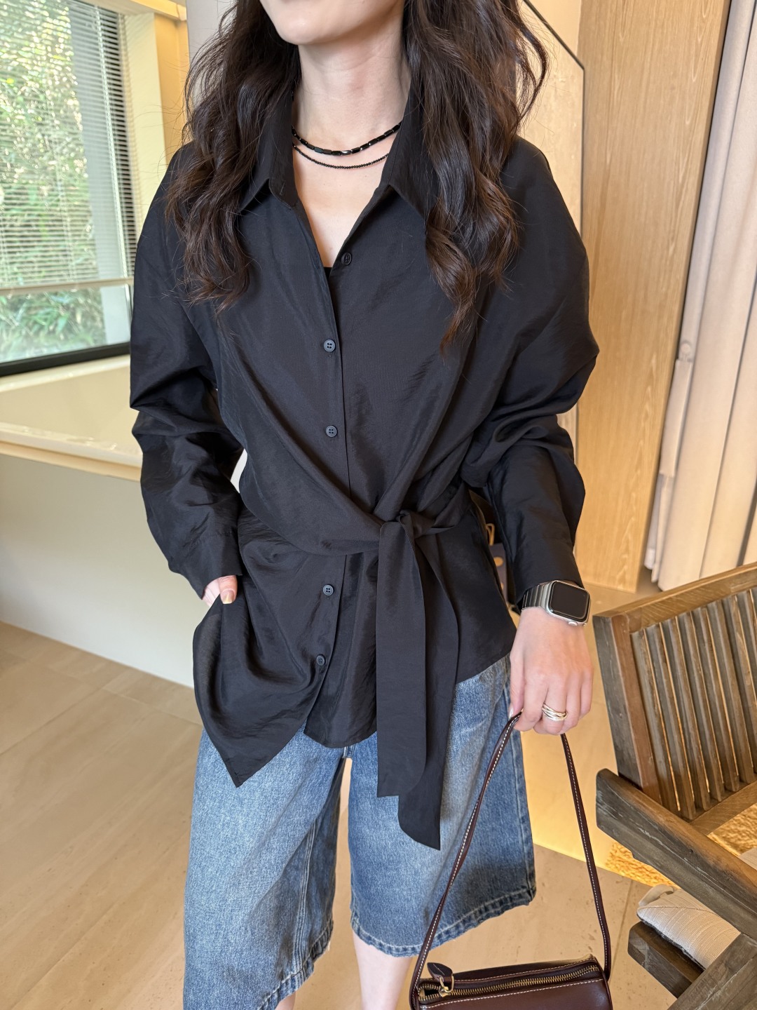 High-Quality Women’s Suit by YSL: Classic Black with Elegant Design - 图片 5
