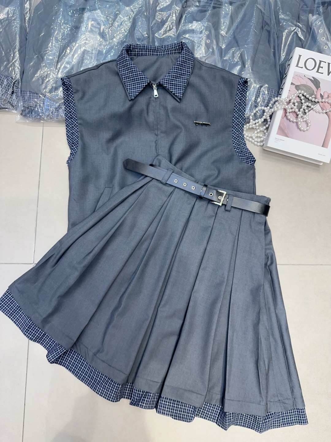 “High-End Quality Women’s Suit: Miu Master’s Sleeveless Collar Dress with Luxury Design | SMLXL Fashion Style” - 图片 4