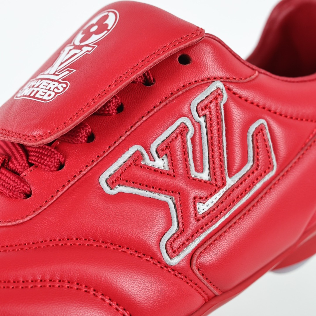 Lw22 2025 LV Footprint 情侣同款球鞋-Chinese UA Cheap High Quatity Brand Clothes Bags handbags Sneakers wholesale wholesaler seller from China Factory suppliers Fashion Clothing Shoes best Quality Beautiful Price Lw22 2025 LV Footprint 情侣同款球鞋