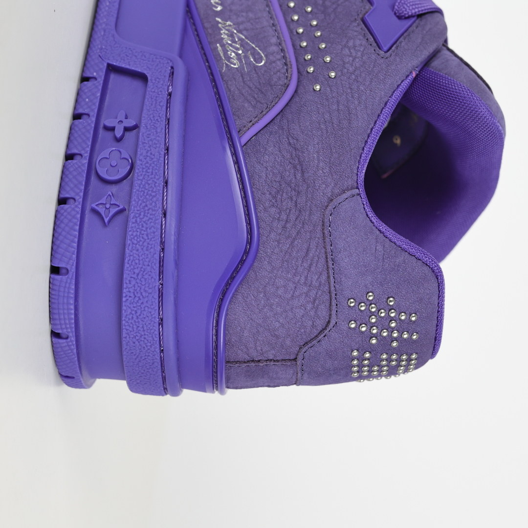 500  X1 东莞纯原 180个配色 市面顶级版本 “白铆钉” 驴家LV Trainer