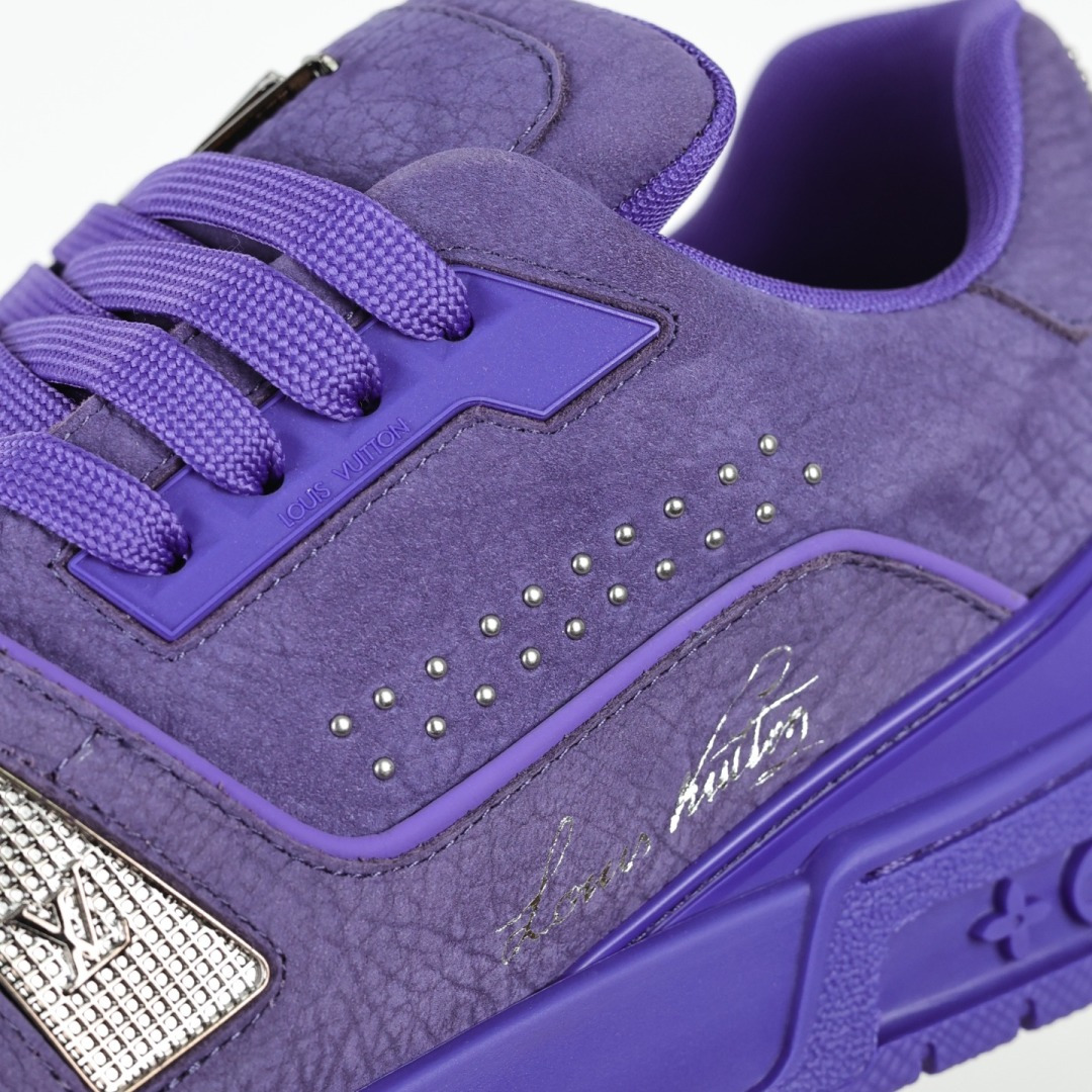480 X1 东莞 210个配色 市售顶级版本 驴家LV Trainer 原版完美楦型 东莞大厂出产 品控胜过市面百分之95 紫色铆钉配色