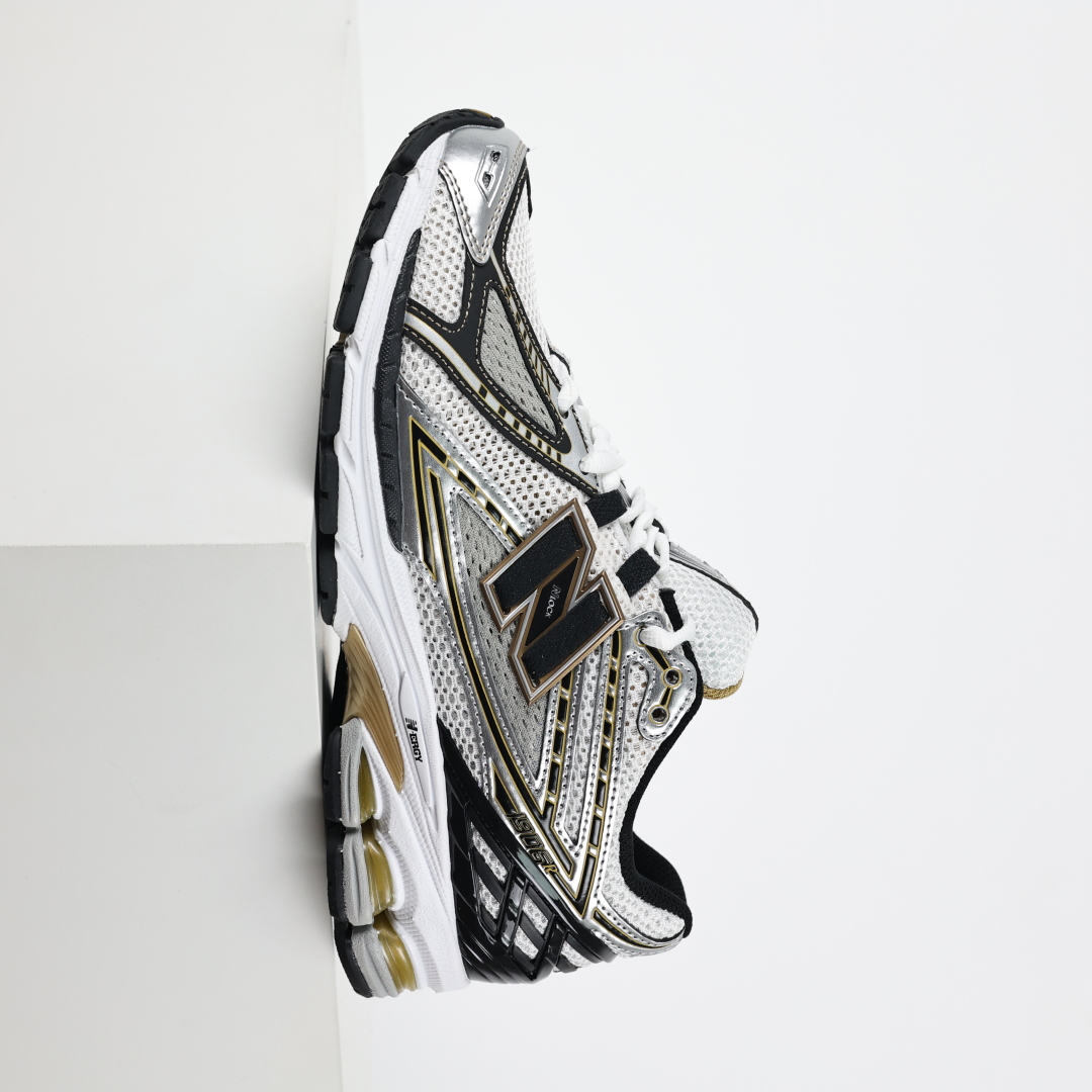 300 纯原 New Balance 新百伦 复古休闲跑步鞋 真