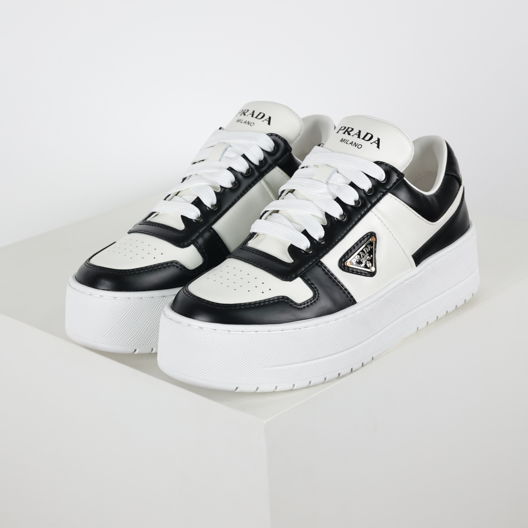 PRADA普拉达 Downtown Bold 徽标印花 圆头系带 低帮 板鞋-Chinese UA Cheap High Quatity Brand Clothes Bags handbags Sneakers wholesale wholesaler seller from China Factory suppliers Fashion Clothing Shoes best Quality Beautiful Price PRADA普拉达 Downtown Bold 徽标印花 圆头系带 低帮 板鞋