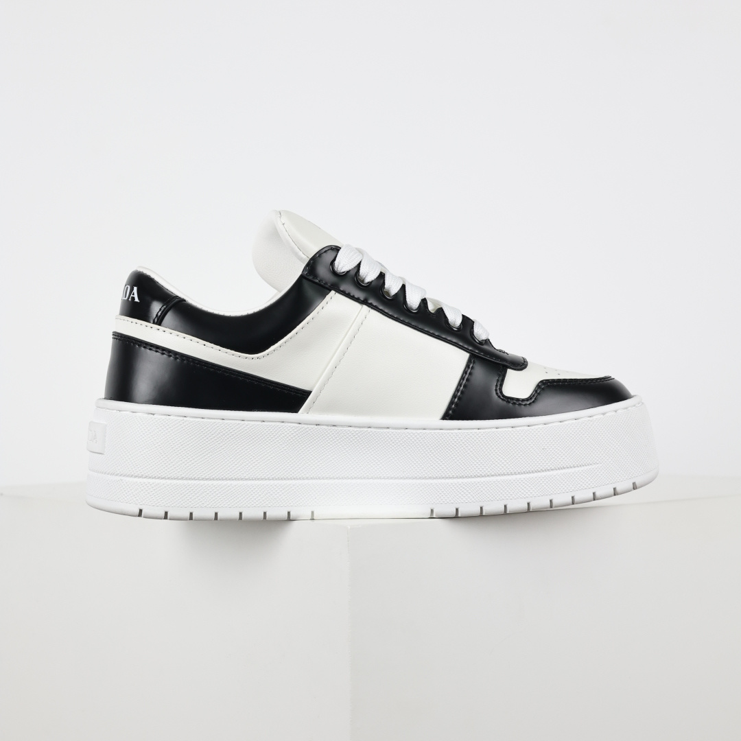 PRADA普拉达 Downtown Bold 徽标印花 圆头系带 低帮 板鞋-Chinese UA Cheap High Quatity Brand Clothes Bags handbags Sneakers wholesale wholesaler seller from China Factory suppliers Fashion Clothing Shoes best Quality Beautiful Price PRADA普拉达 Downtown Bold 徽标印花 圆头系带 低帮 板鞋