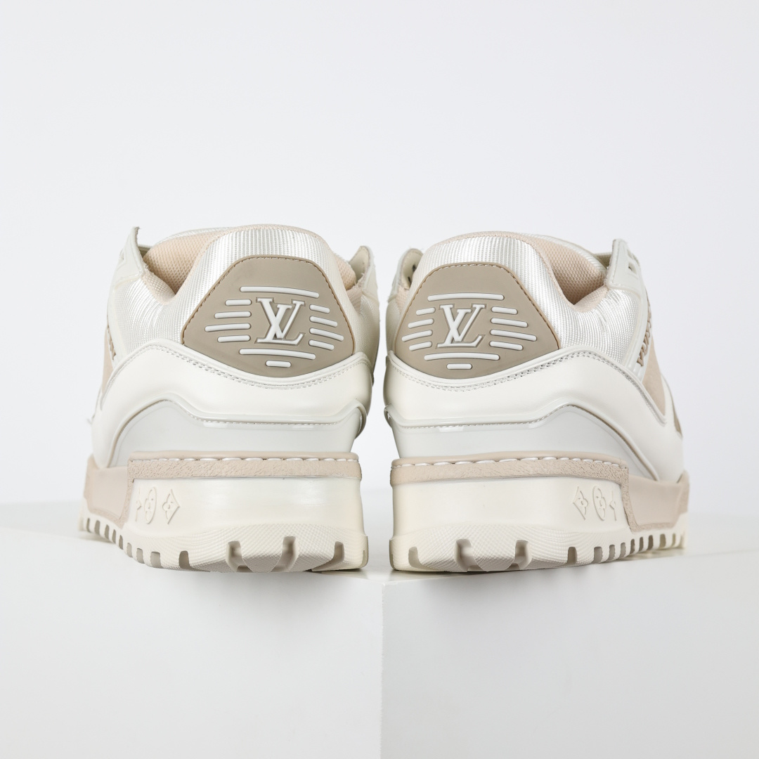 X1 东莞纯原 210个配色 市售顶级版本 村上隆联名 X 驴家LV Trainer-Chinese UA Cheap High Quatity Brand Clothes Bags handbags Sneakers wholesale wholesaler seller from China Factory suppliers Fashion Clothing Shoes best Quality Beautiful Price X1 东莞纯原 210个配色 市售顶级版本 村上隆联名 X 驴家LV Trainer