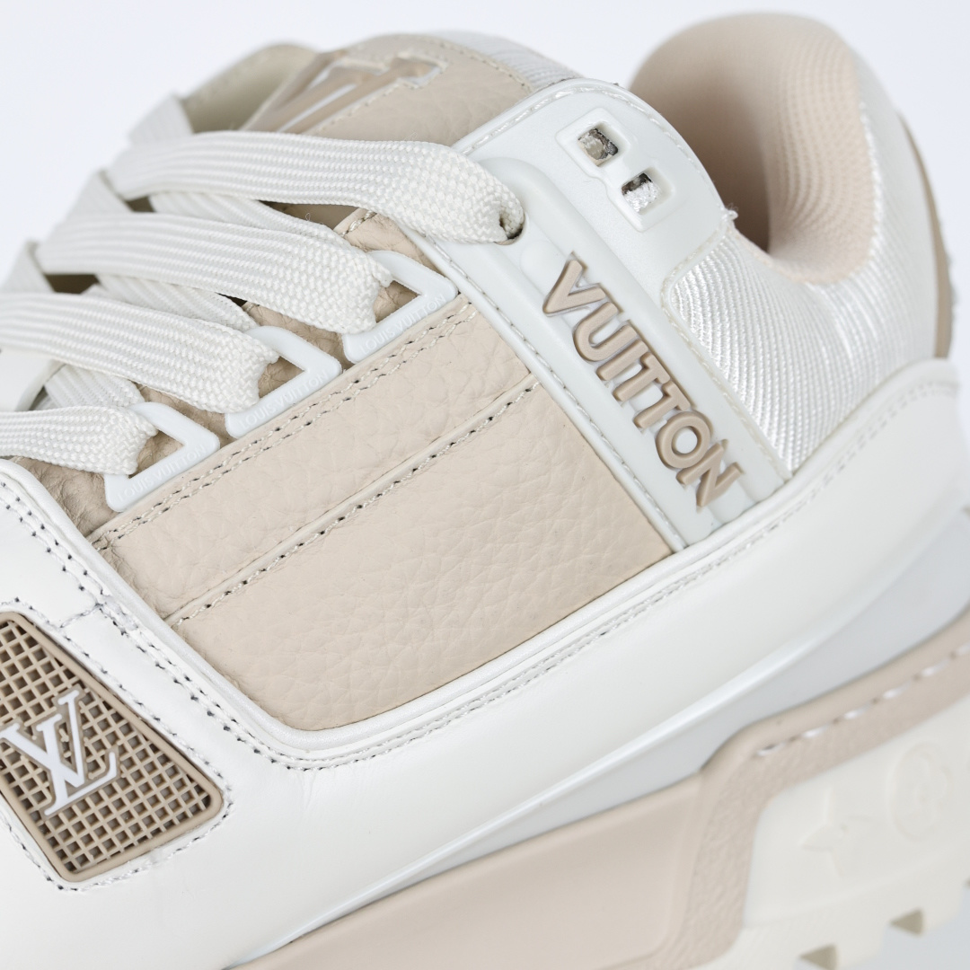 X1 东莞纯原 210个配色 市售顶级版本 村上隆联名 X 驴家LV Trainer-Chinese UA Cheap High Quatity Brand Clothes Bags handbags Sneakers wholesale wholesaler seller from China Factory suppliers Fashion Clothing Shoes best Quality Beautiful Price X1 东莞纯原 210个配色 市售顶级版本 村上隆联名 X 驴家LV Trainer