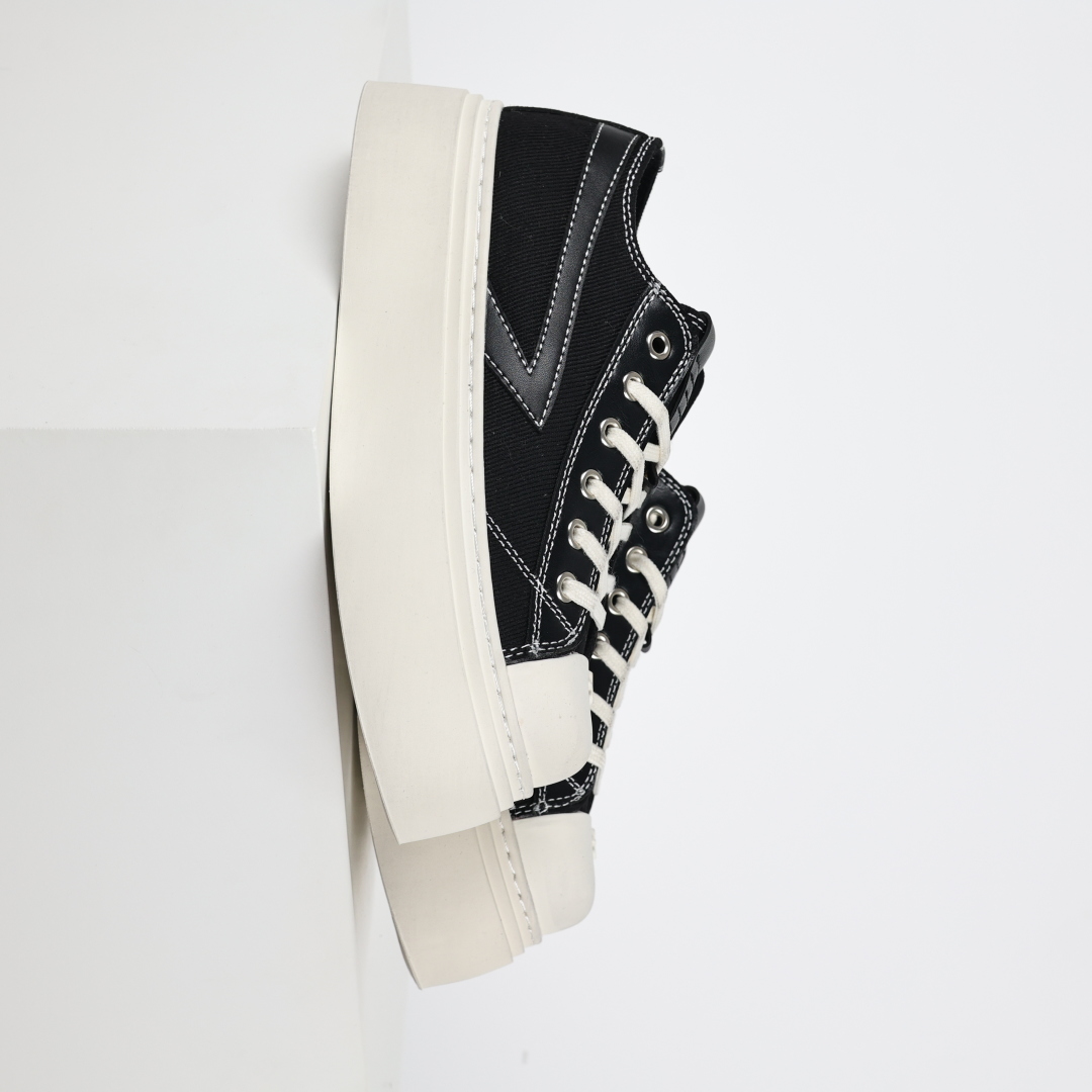 SMFK 小红书穿搭爆款 国潮当红设计师品牌SMFK Garden Vintage Skate Low 花园系列低帮复古厚底十字花帆布休闲松糕做旧小脏板鞋