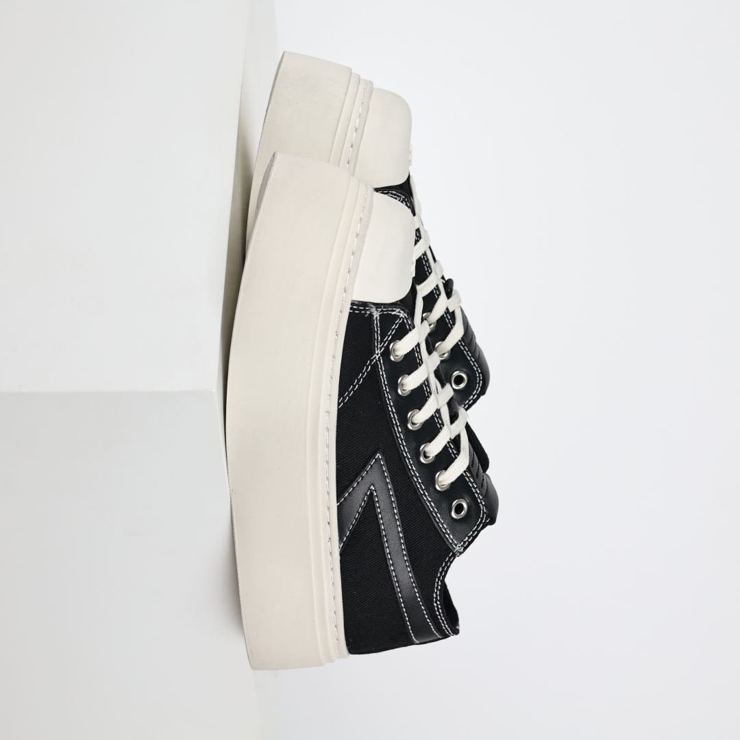 SMFK 小红书穿搭爆款 国潮当红设计师品牌SMFK Garden Vintage Skate Low 花园系列低帮复古厚底十字花帆布休闲松糕做旧小脏板鞋