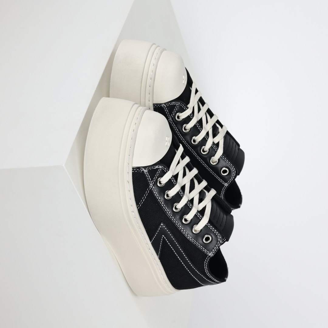 SMFK 小红书穿搭爆款 国潮当红设计师品牌SMFK Garden Vintage Skate Low 花园系列低帮复古厚底十字花帆布休闲松糕做旧小脏板鞋