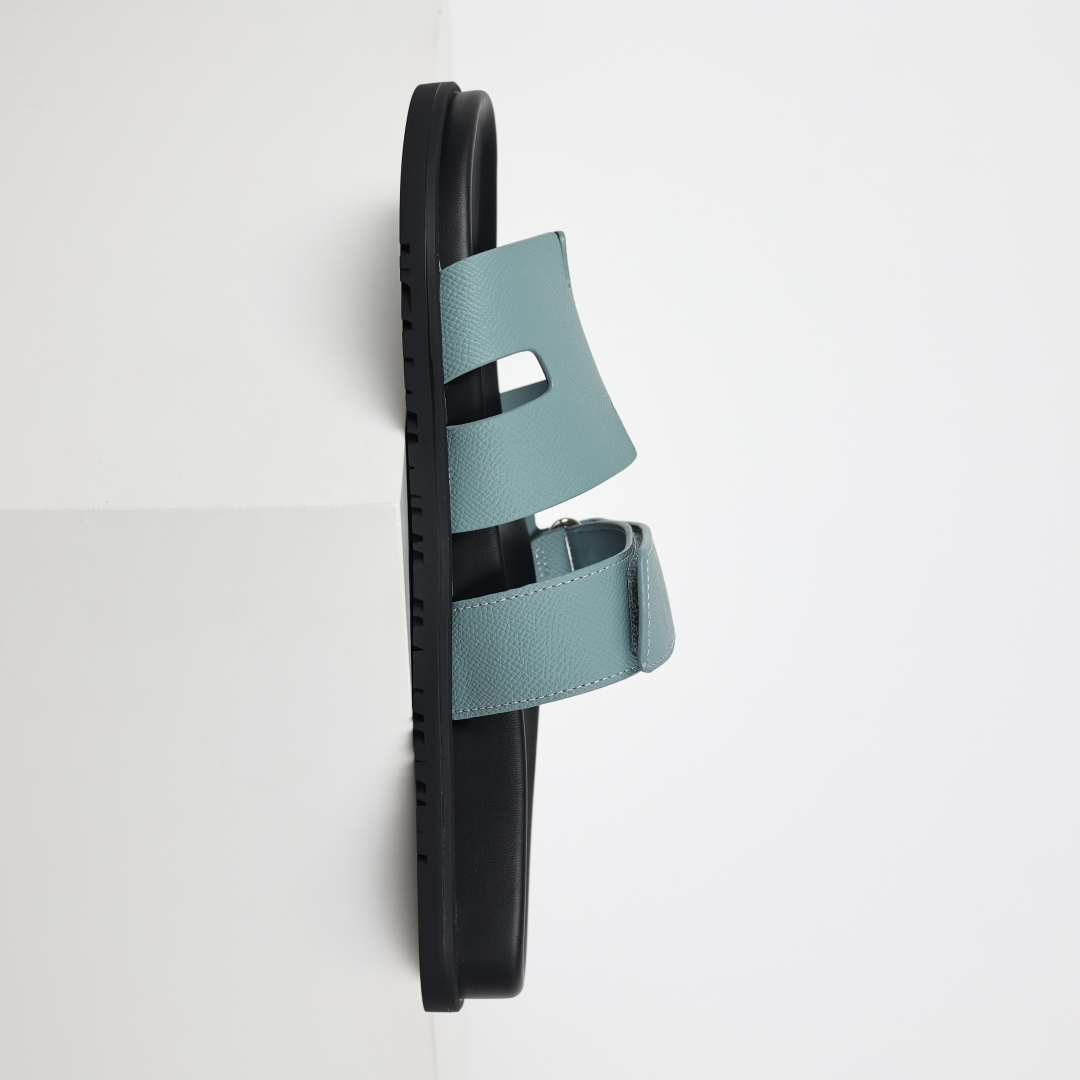 HERMES 爱马仕 Chypre 平底一字拖鞋 经典系列2025 最新经典款拖鞋