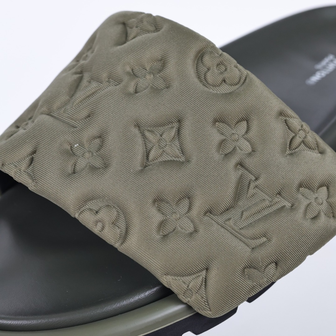 Louis Vuitton 2024专柜 春夏新款 最高限定专柜上新 LV情侣厚底魔术贴拖鞋明星同款