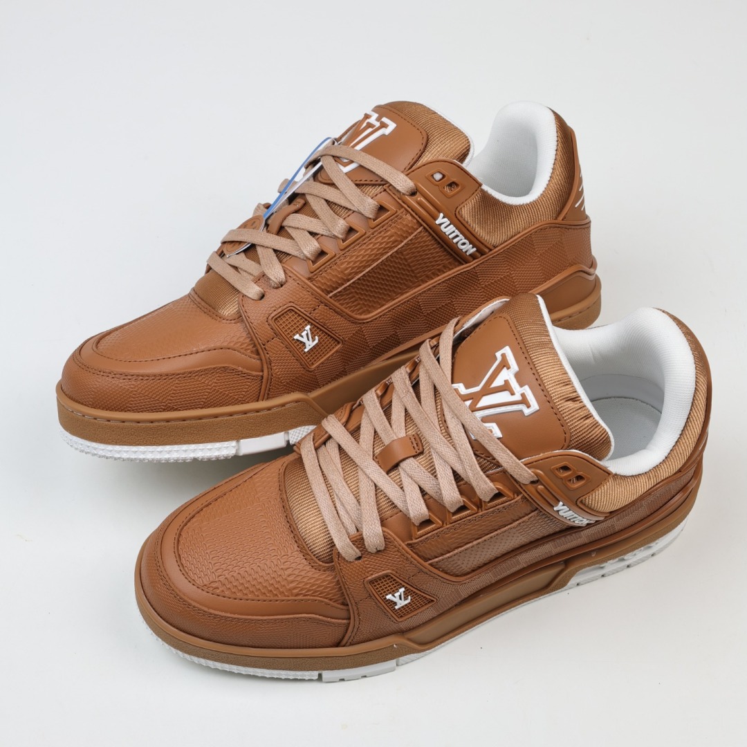 
LV trainer 2025限定系列休闲运动篮球鞋 滑板鞋 
代购天花板级别 全套原装飞机盒包装

