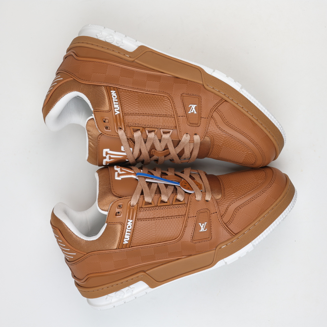 
LV trainer 2025限定系列休闲运动篮球鞋 滑板鞋 
代购天花板级别 全套原装飞机盒包装

