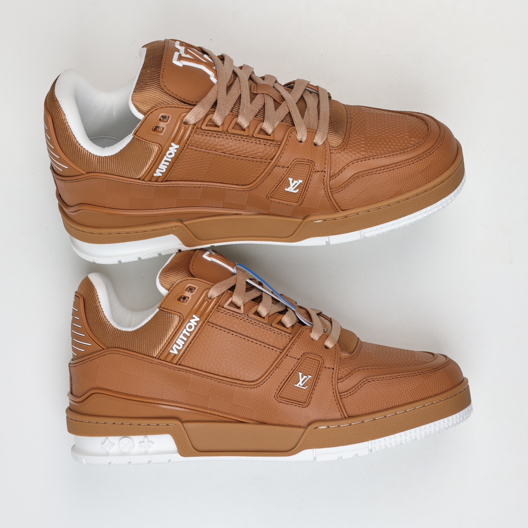 
LV trainer 2025限定系列休闲运动篮球鞋 滑板鞋 
代购天花板级别 全套原装飞机盒包装

