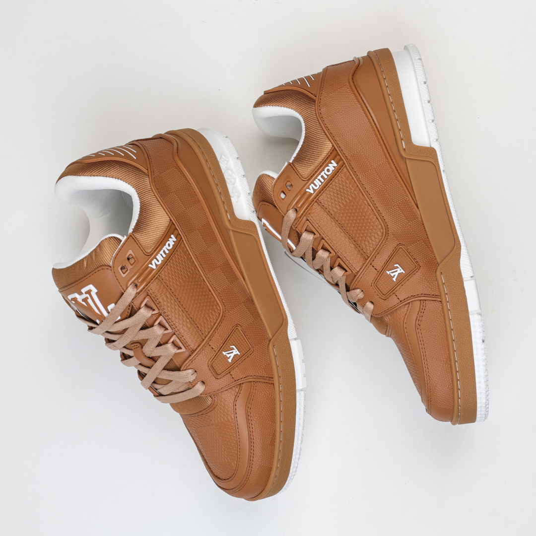 
LV trainer 2025限定系列休闲运动篮球鞋 滑板鞋 
代购天花板级别 全套原装飞机盒包装

