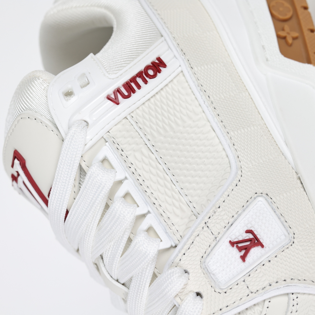 
LV trainer 2025限定系列休闲运动篮球鞋 滑板鞋 
代购天花板级别 全套原装飞机盒包装

