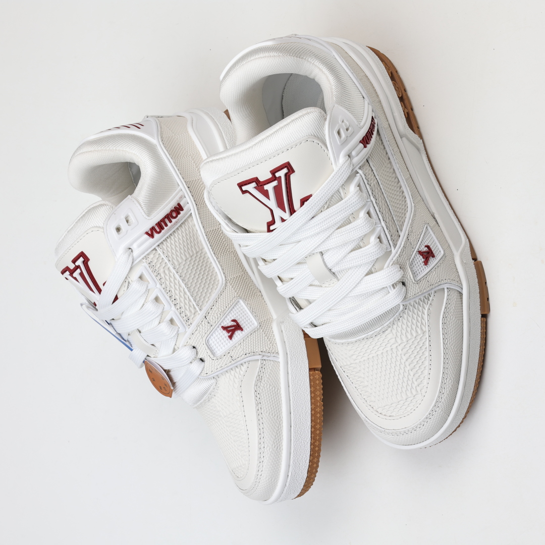 
LV trainer 2025限定系列休闲运动篮球鞋 滑板鞋 
代购天花板级别 全套原装飞机盒包装

