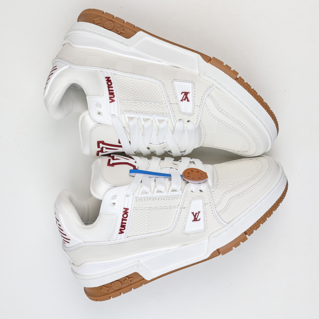 
LV trainer 2025限定系列休闲运动篮球鞋 滑板鞋 
代购天花板级别 全套原装飞机盒包装

