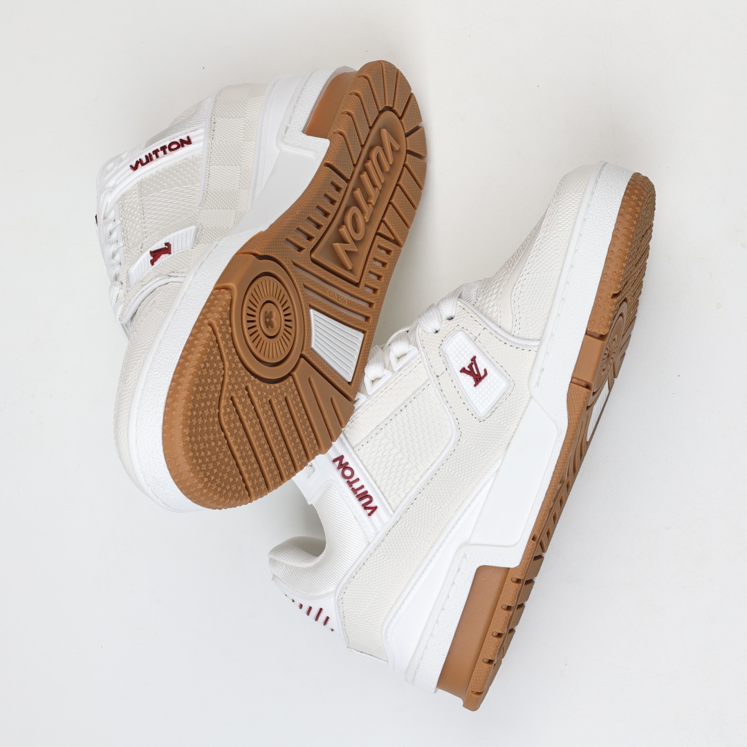 
LV trainer 2025限定系列休闲运动篮球鞋 滑板鞋 
代购天花板级别 全套原装飞机盒包装

