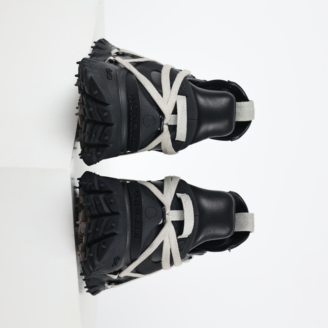 
Rick Owens x Moncler 盟可睐/蒙口 
Trailgrip 瑞克欧文斯 蒙口联名款 