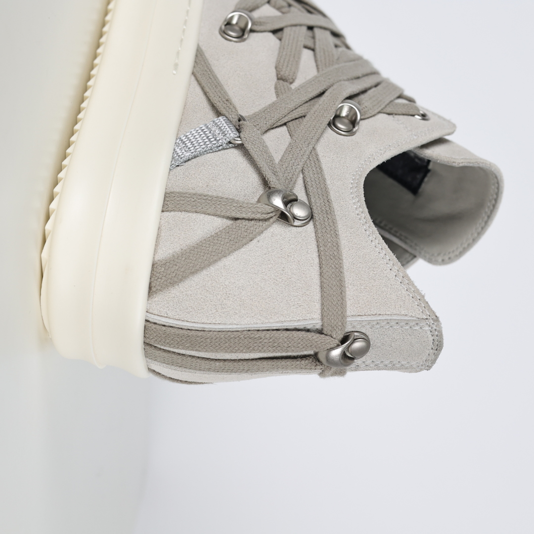 
Rick Owens x Moncler 盟可睐/蒙口 
Trailgrip 瑞克欧文斯 蒙口联名款 