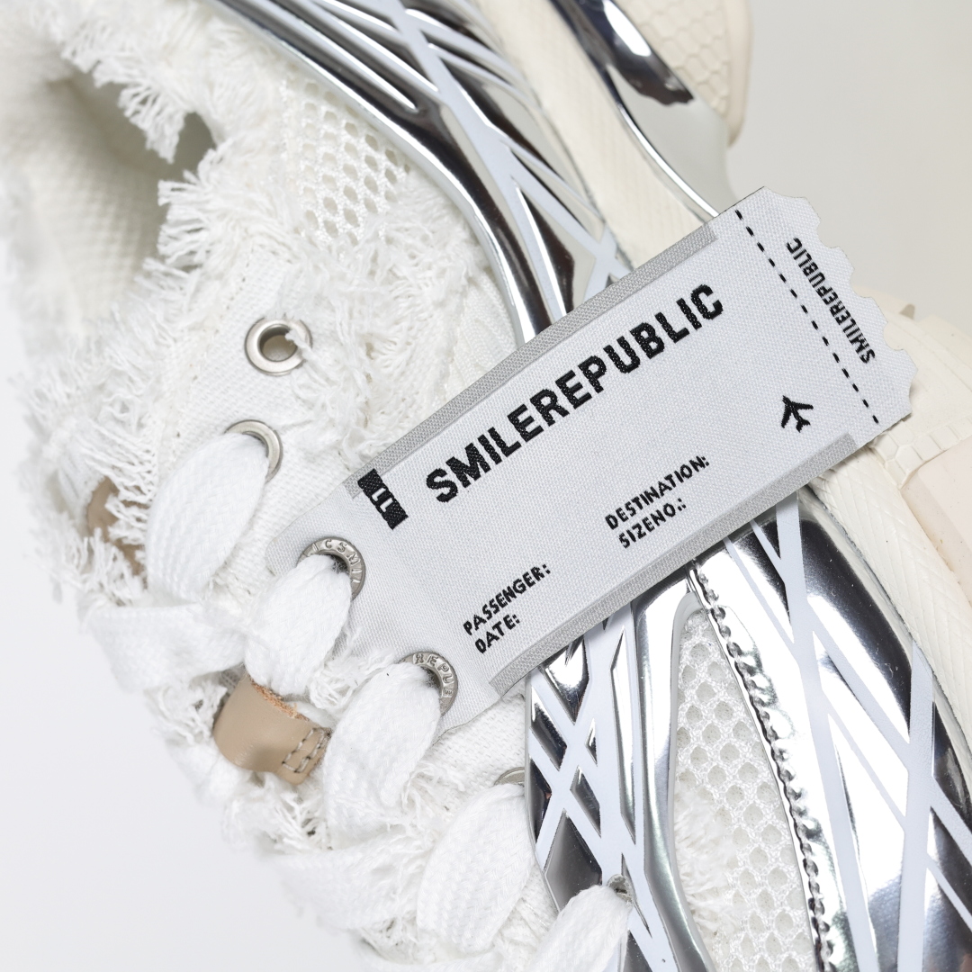 
25s明星同款鞋 SmileRepublic 小众品牌网红款老爹复古乞丐鞋 
SmlieRepubli