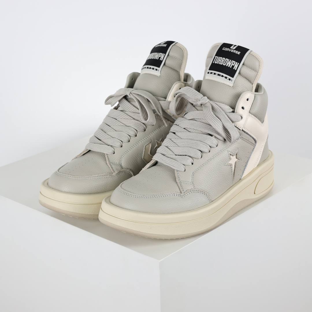 RO / Rick Owens 瑞克·欧文斯 DRKSHDW支线品牌 DRKSHDW x Converse匡威 TURBODRK Chuck 70 Mid TURBOWPN 五角星侧面设计凸显-莆田鞋,莆田鞋货源,高仿鞋,高仿鞋货源,安福档口,莆田高仿鞋,莆田鞋批发,高仿鞋批发,莆田高仿运动鞋,高仿运动鞋,莆田运动鞋 RO / Rick Owens 瑞克·欧文斯 DRKSHDW支线品牌 DRKSHDW x Converse匡威 TURBODRK Chuck 70 Mid TURBOWPN 五角星侧面设计凸显