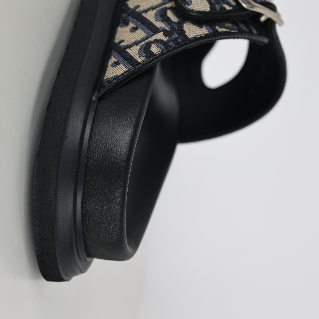 Dior 迪奥 Aqua 圆头平底 牛仔字母印花一字拖鞋经典色