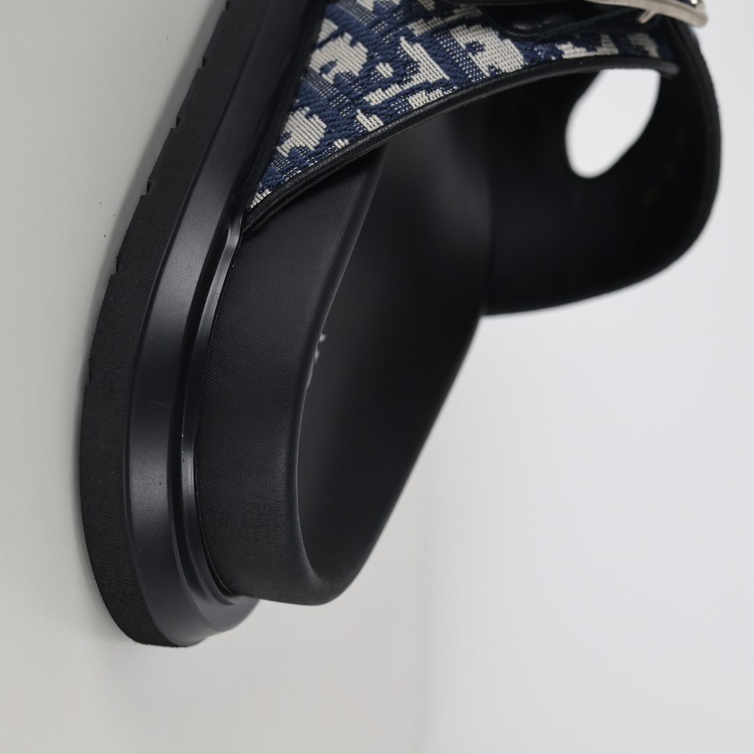 Dior 迪奥 Aqua 圆头平底 牛仔字母印花一字拖鞋 Dior电秀拖鞋 蓝色