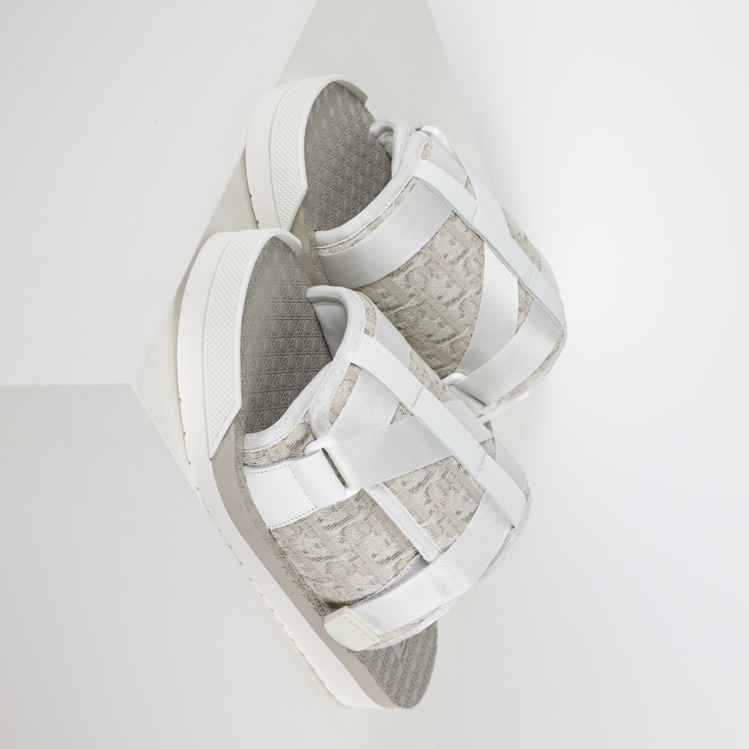 Dior 迪奥 Alpha Obique 电绣时尚拖鞋 白色