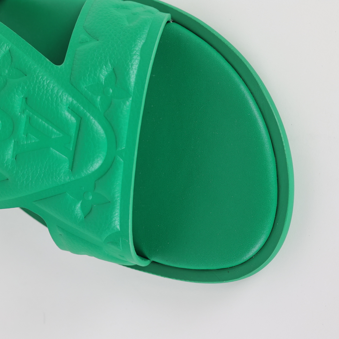 Louis Vuitton Oasis 经典系列2024最新经典款拖鞋款式牛仔布 Lv拖鞋蓝色压花