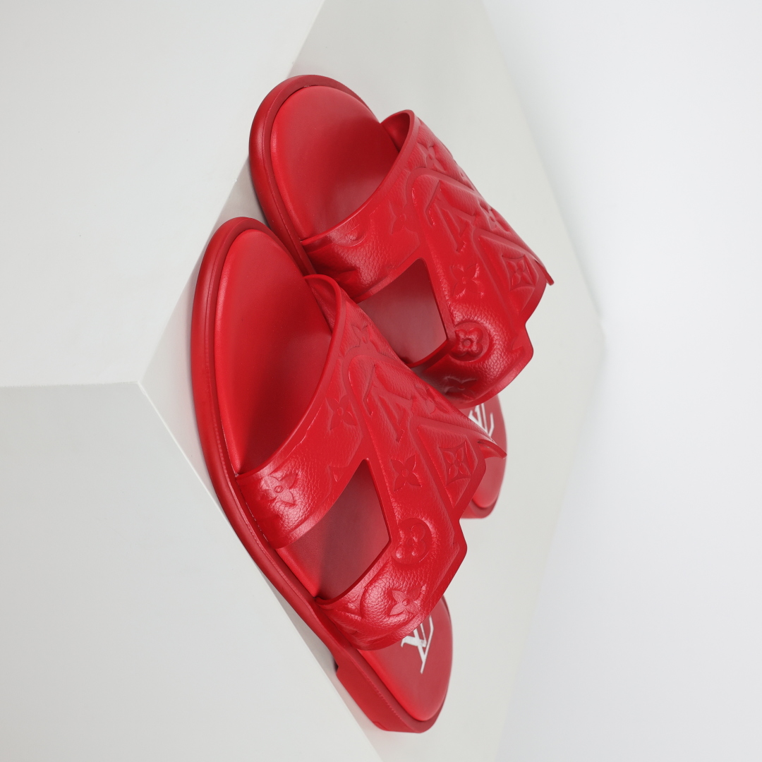 Louis Vuitton Oasis 经典系列2024最新经典款拖鞋款式牛仔布 Lv拖鞋红色压花