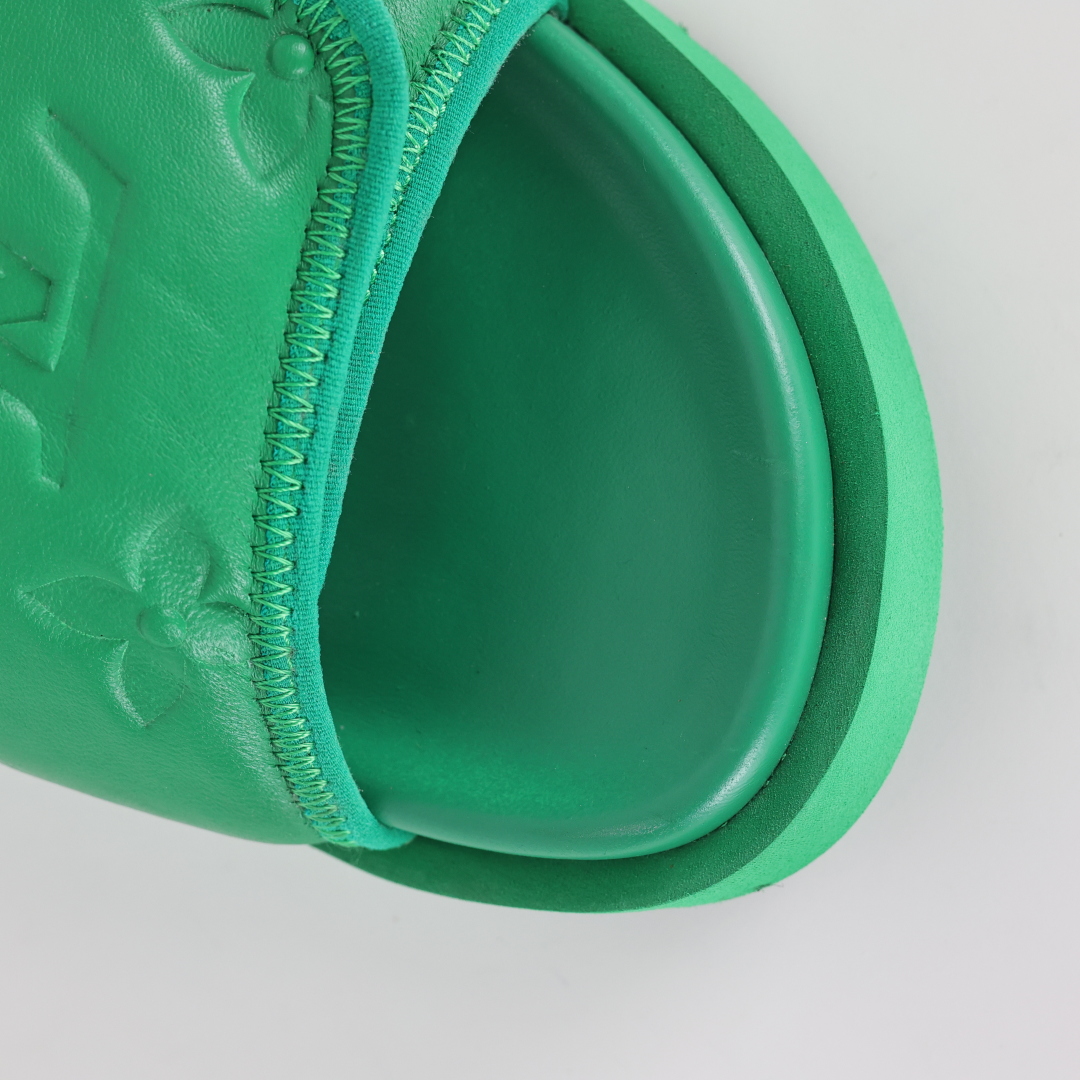 Louis Vuitton Oasis 经典系列2024最新经典款拖鞋款式牛仔布 Lv拖鞋绿色