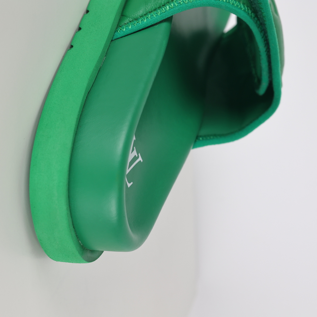 Louis Vuitton Oasis 经典系列2024最新经典款拖鞋款式牛仔布 Lv拖鞋绿色