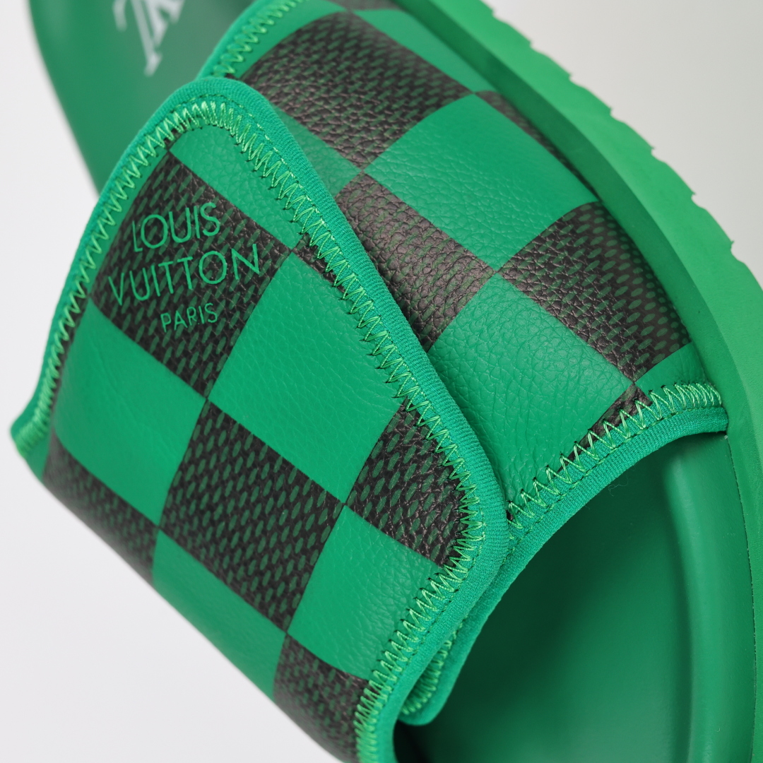 Louis Vuitton Oasis 经典系列2024最新经典款拖鞋款式牛仔布 Lv拖鞋绿色格子