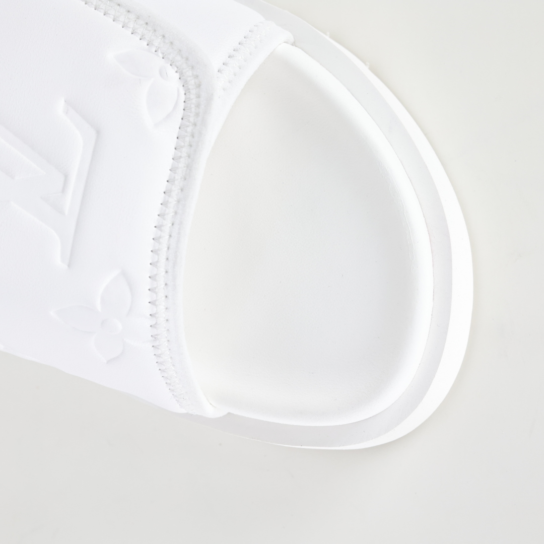 Louis Vuitton Oasis 经典系列2024最新经典款拖鞋款式牛仔布 Lv拖鞋白色压花