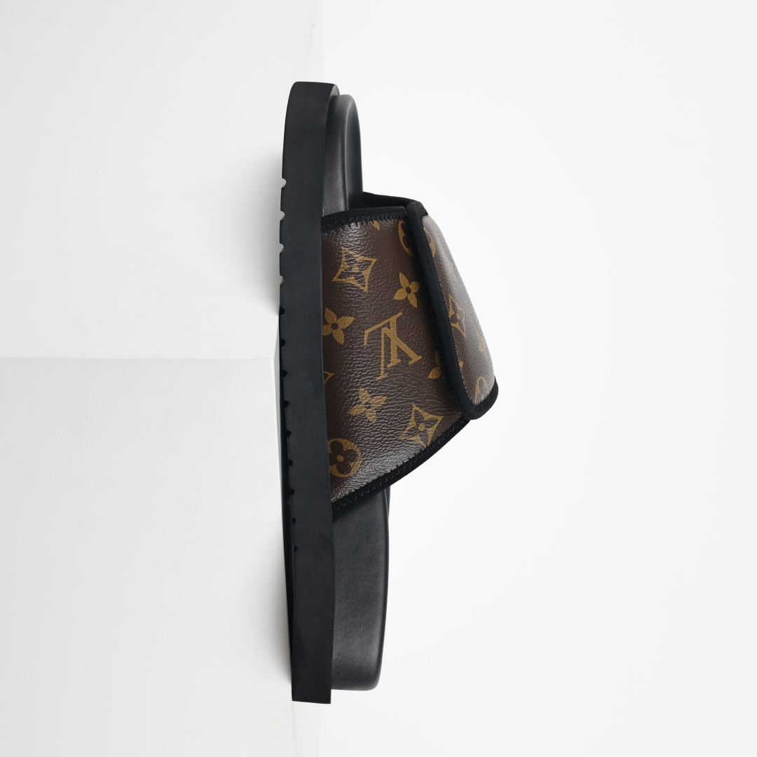 Louis Vuitton Oasis 经典系列2024最新经典款拖鞋款式牛仔布 Lv拖鞋黑咖色