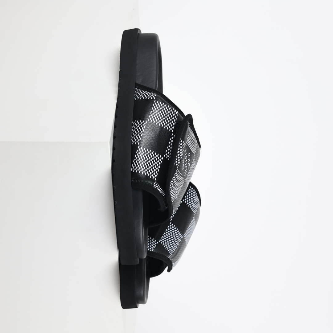 Louis Vuitton Oasis 经典系列2024最新经典款拖鞋款式牛仔布Lv拖鞋黑色格子
