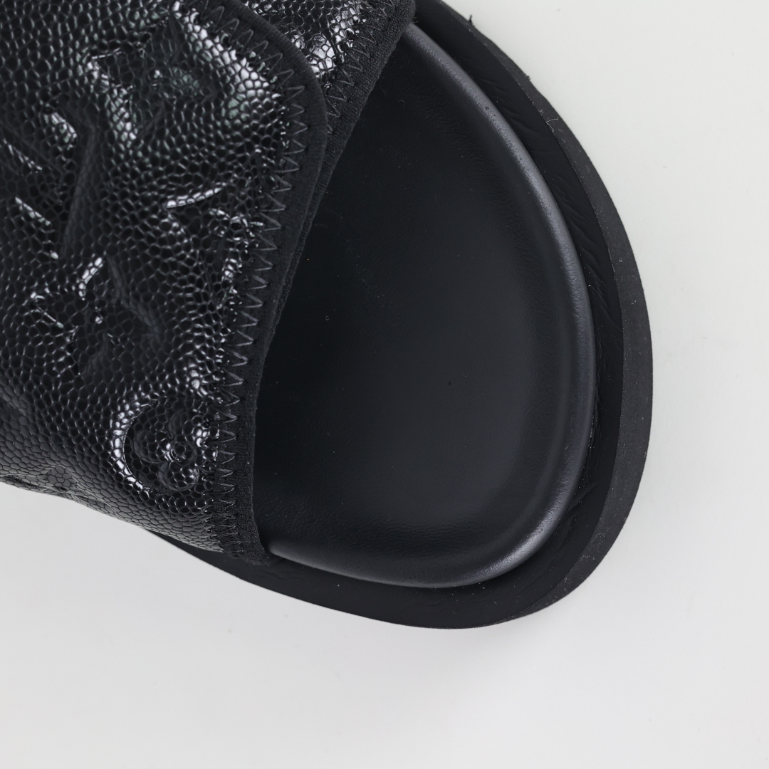 Louis Vuitton Oasis 经典系列2024最新经典款拖鞋款式牛仔布 Lv拖鞋Nba联名