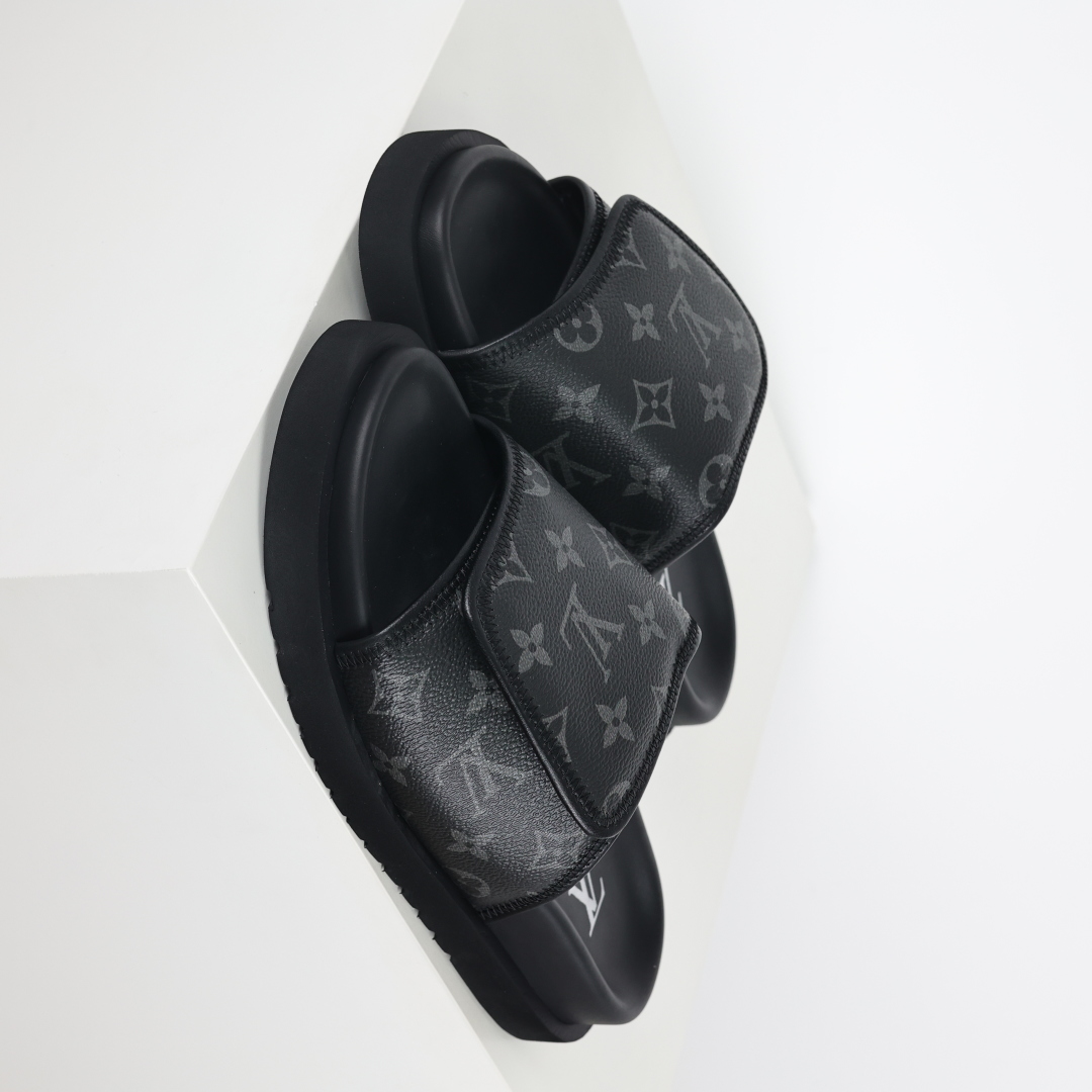 230 Louis Vuitton Oasis 经典系列2024最新经典款拖鞋款式牛仔布 Lv拖鞋黑色老花