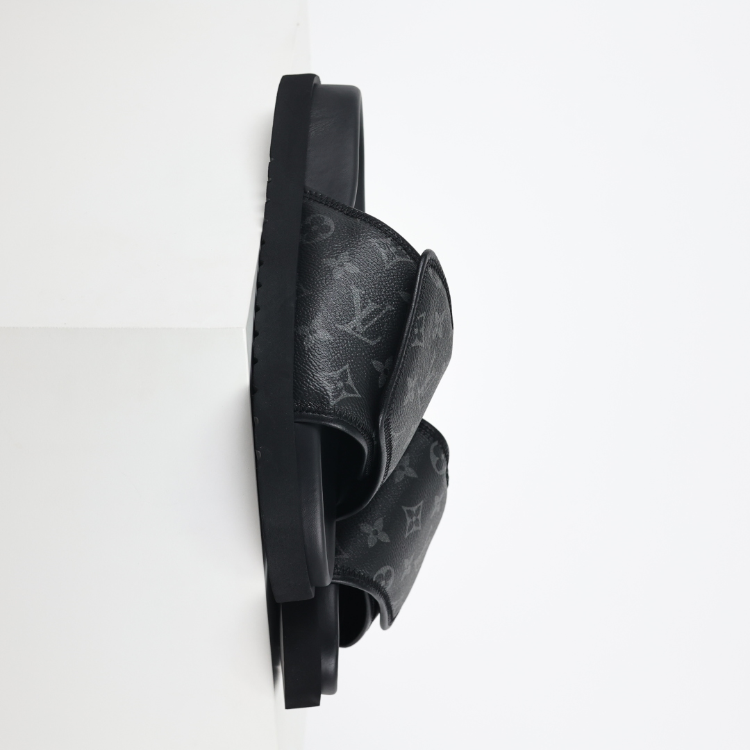 230 Louis Vuitton Oasis 经典系列2024最新经典款拖鞋款式牛仔布 Lv拖鞋黑色老花