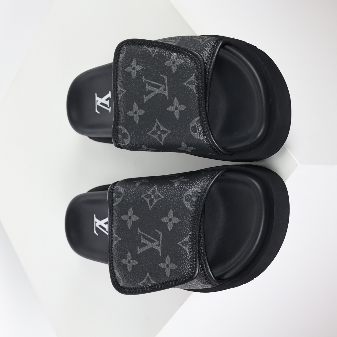 230 Louis Vuitton Oasis 经典系列2024最新经典款拖鞋款式牛仔布 Lv拖鞋黑色老花