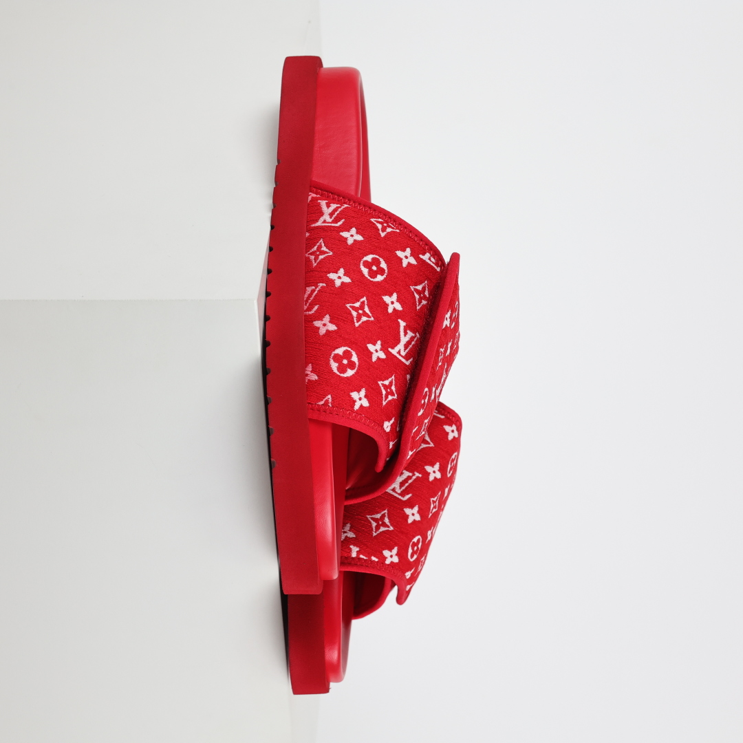 Louis Vuitton Oasis 经典系列2024最新经典款拖鞋款式牛仔布 Lv拖鞋红植绒